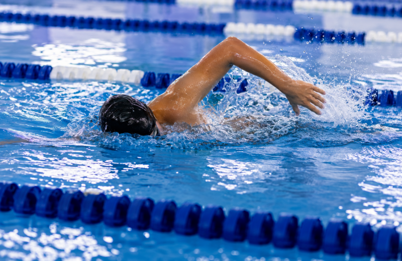 Escuela de Especialización Deportiva abre nuevas oportunidades de formación en natación